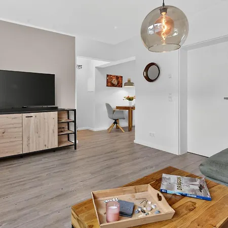 Haus Hahnen Whg 2 *